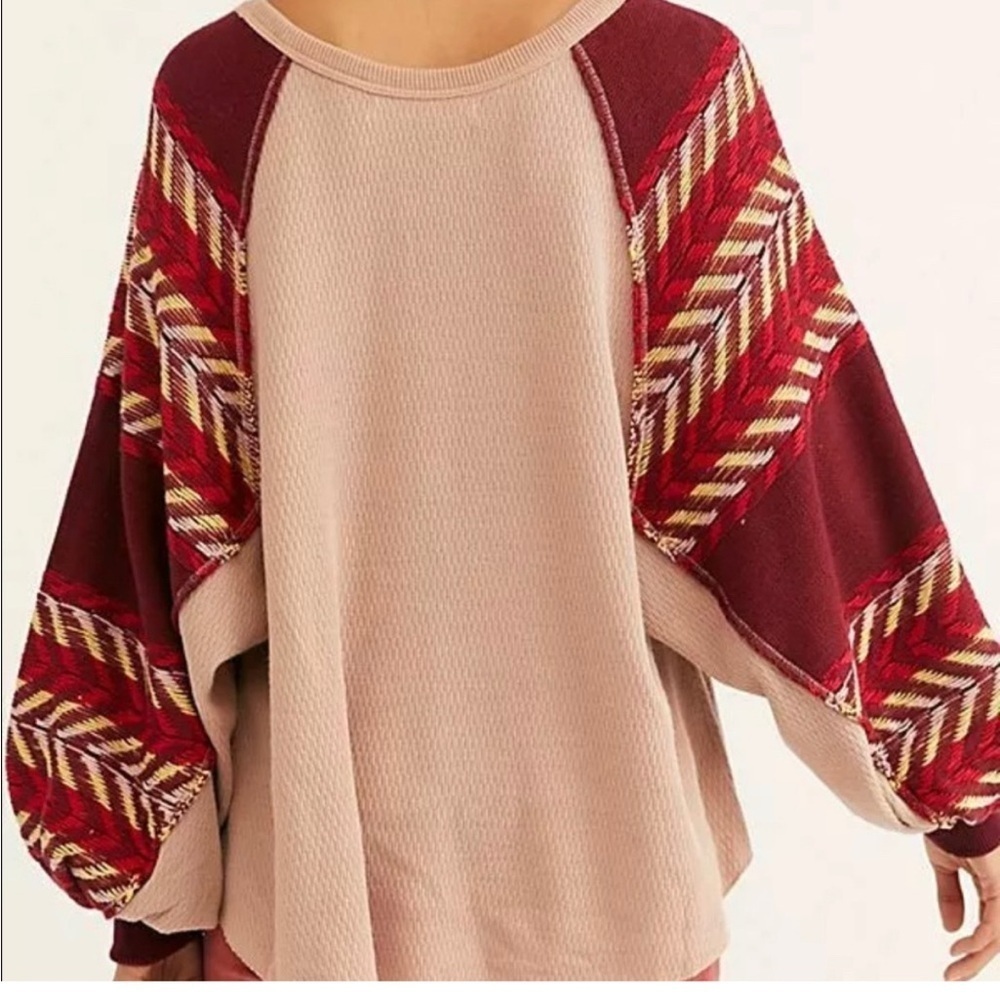 Free People Oversized Sweater - Picture 2 of 9